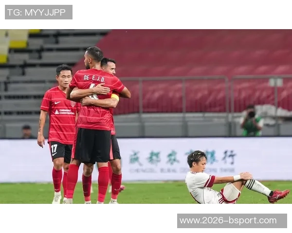 全主力出战申花力克对手成亚冠唯一胜者蓉城海港轮换阵容遭遇失利