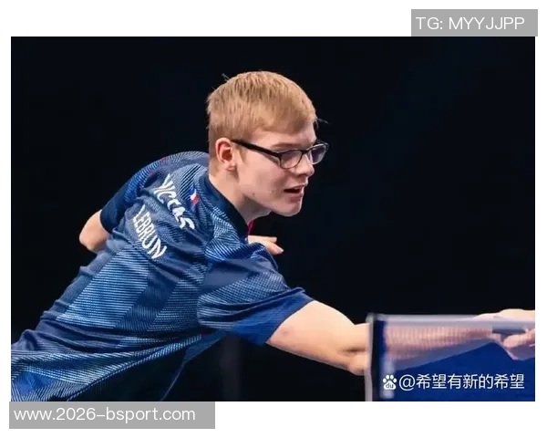 韦尔砍下20分14板展现强大存在感斯波赞其稳定进步表现引人注目