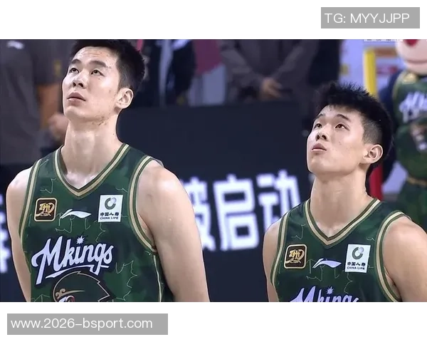 林葳展现高球商和控卫才能英语水平显著提升令人赞叹 林葳展现高球商和控卫才能英语水平显著提升令人赞叹