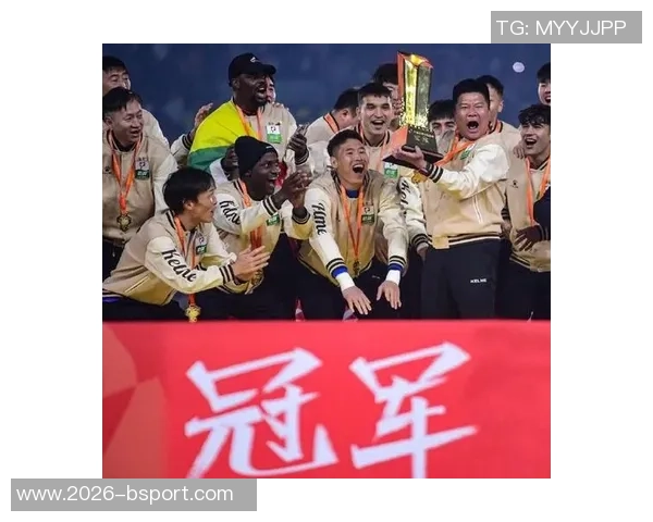 辽宁铁人勇夺2025赛季中甲联赛冠军提前两轮锁定荣耀之路