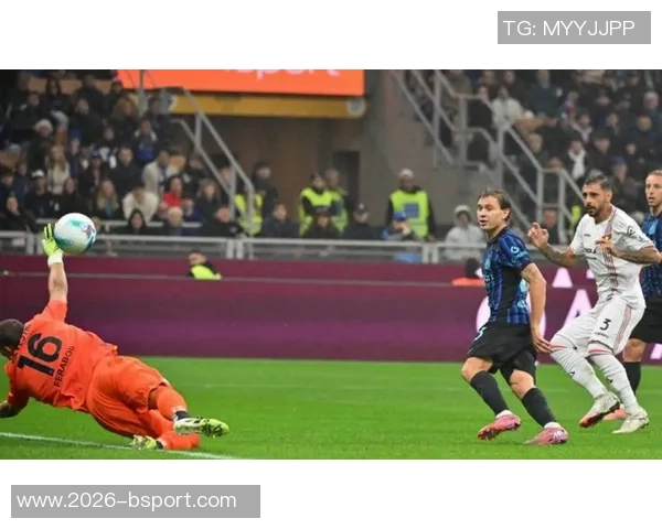 法国队球探现场考察国米前锋博尼关注罗马对国米的精彩对决