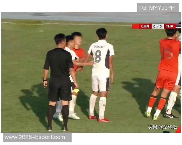 李新翔因伤未能入选U22国足西征阵容26名球员随队出发