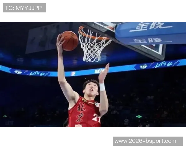 周琦关键时刻失误成败笔全场仅获8分12板2助助攻表现令人失望 周琦关键时刻失误成败笔全场仅获8分12板2助助攻表现令人失望